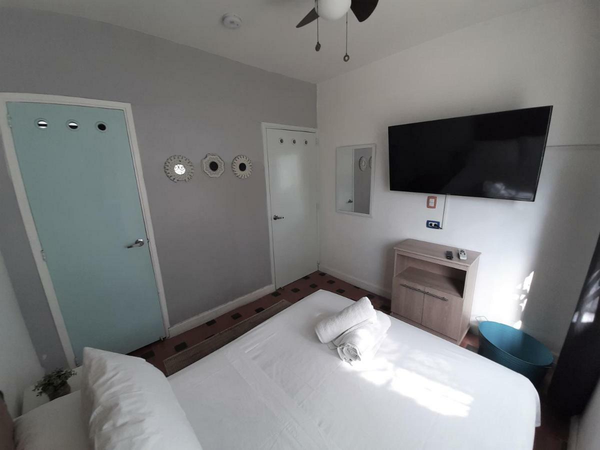 Noah Boutique Hostels เมเดยิน ภายนอก รูปภาพ