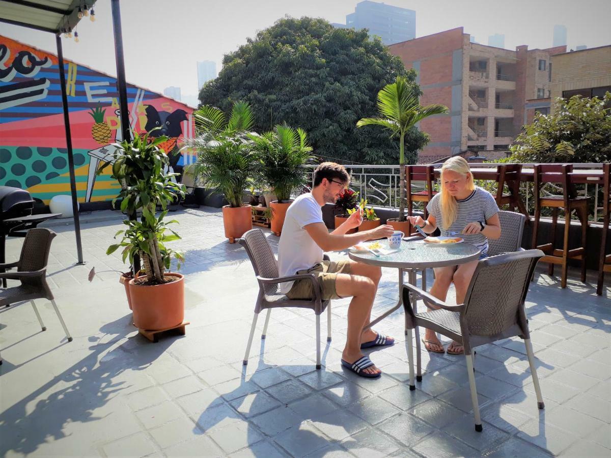 Noah Boutique Hostels เมเดยิน ภายนอก รูปภาพ